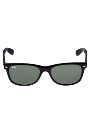  Ray-Ban RB2132 52 in Black 