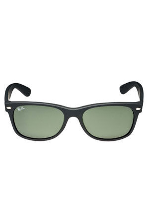  Ray-Ban RB2132 in Black 