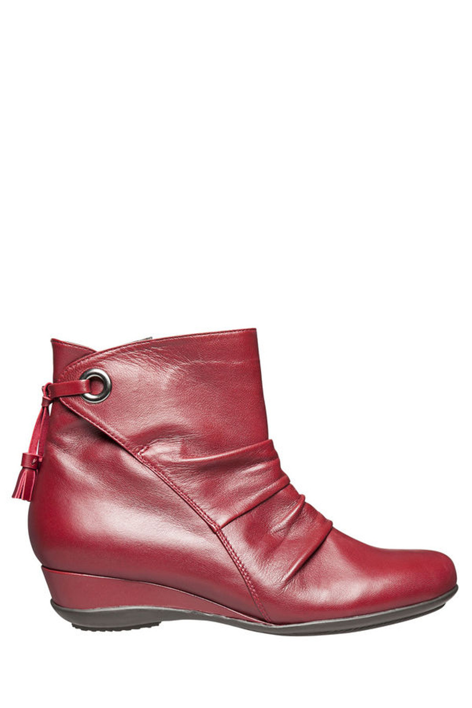 Myer hush puppies boots shop