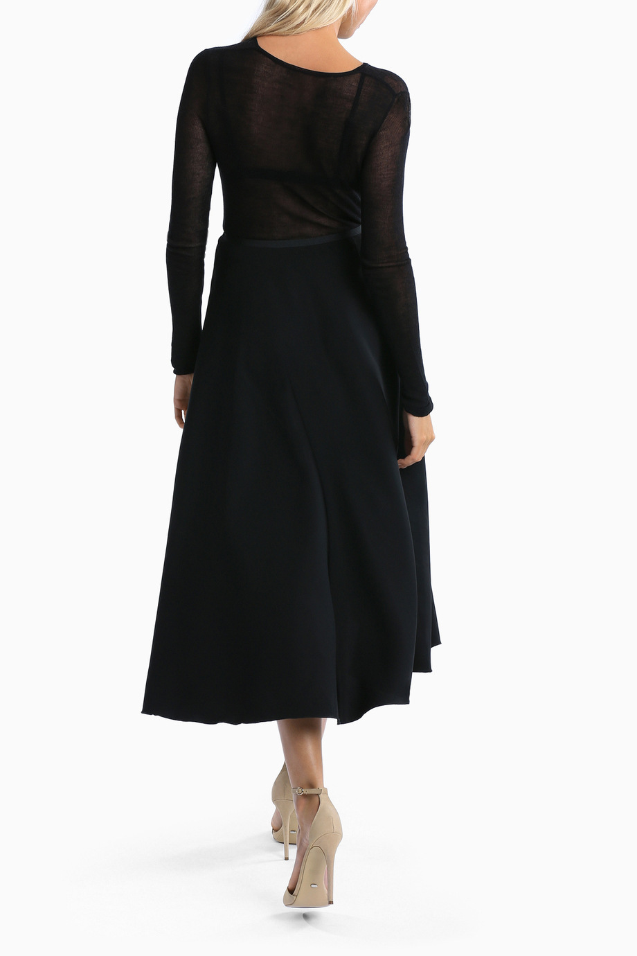 Asymmetrical circle skirt clearance